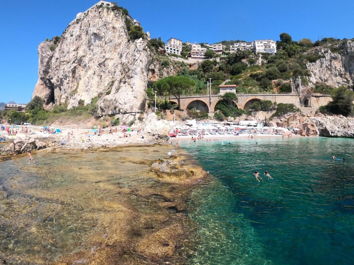 Kiss Of Sea - Balzi Rossi & Baia Beniamin Apartment Ventimiglia Exterior photo